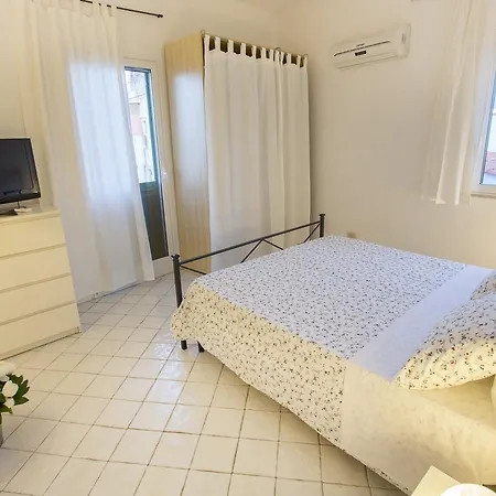 Azzurro 4*