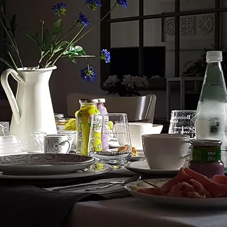Azzurro Bed and Breakfast