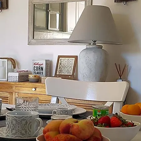 Alojamento de Acomodação e Pequeno-almoço Azzurro 4*