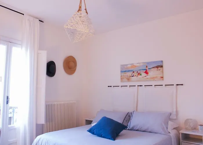 Azzurro לינה וארוחת בוקר