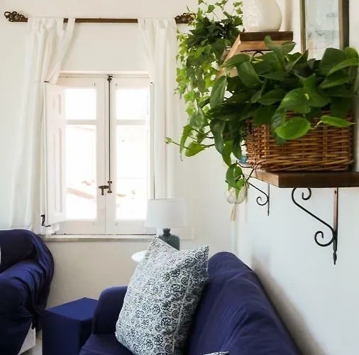 Azzurro לינה וארוחת בוקר צ'פאלו